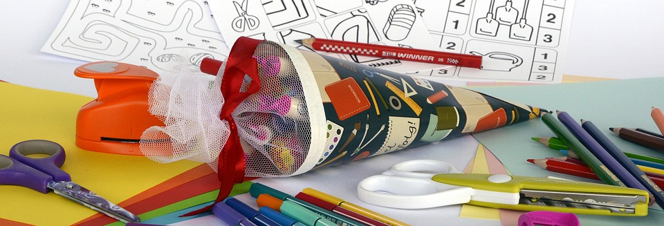 Schultüte kaufen oder selber basteln mit Schultüte Bastelset